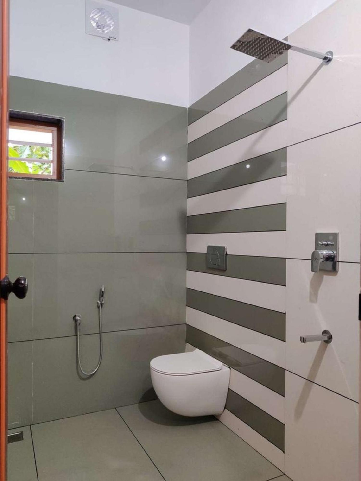Hotel Aerocity Golden Close To New Delhi Airport Nova Deli Exterior foto